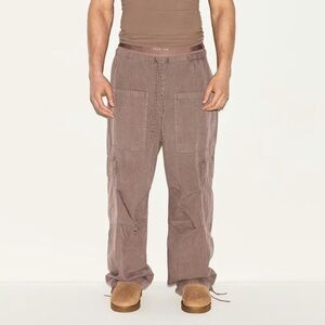 NWT Skims Mens Cargo pants size LG umber color